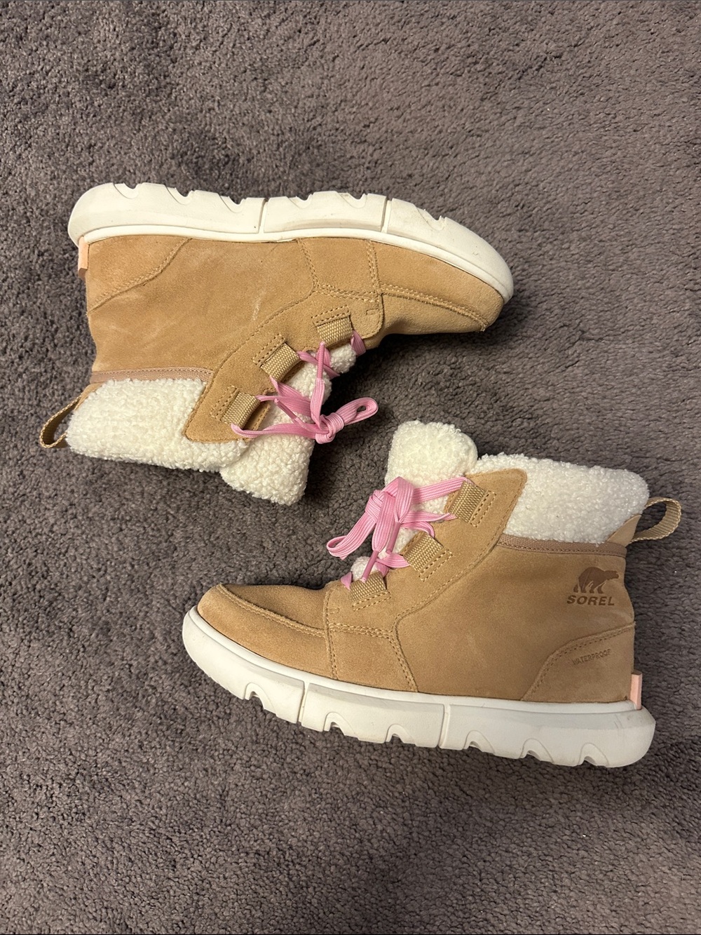 SOREL women’s Tan Suede Winter Boots with Pink Laces